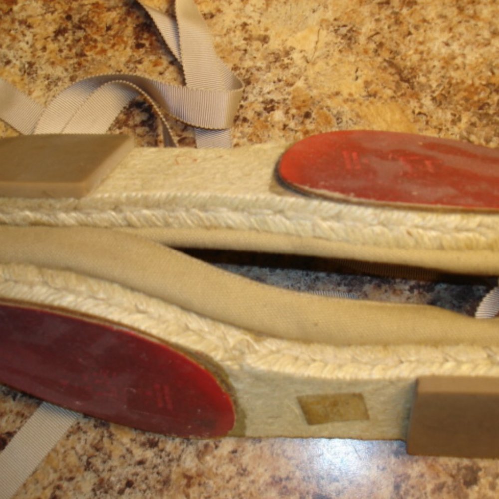 Authentic Christian Louboutin ankle tie up shoes 38 (7.5-8) Excellent - Picture 11 of 13
